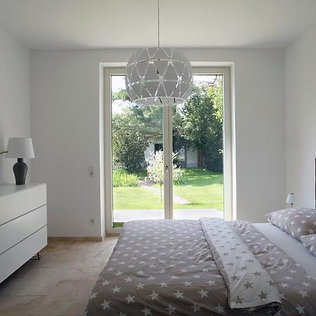 Luxus Appartement Zwischen Leipzig Und Cospudener See Buitenkant foto