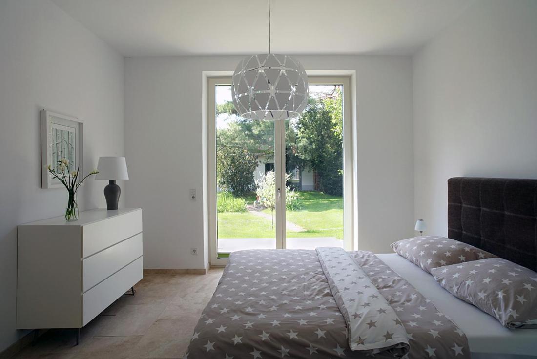 Luxus Appartement Zwischen Leipzig Und Cospudener See Buitenkant foto